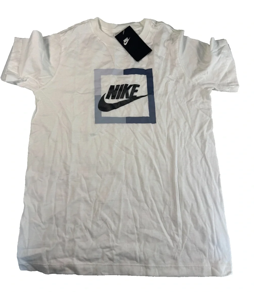 Nike Men's KFL Futura Open Logo T-Shirt Short Sleeve Graphic Tee White Large NWT